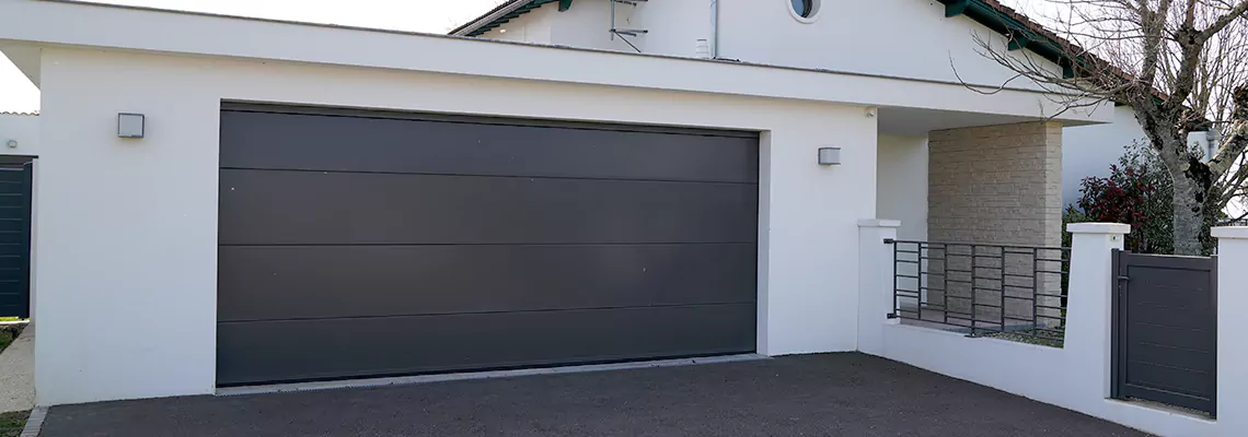 New Roll Up Garage Doors in Barrie, ON